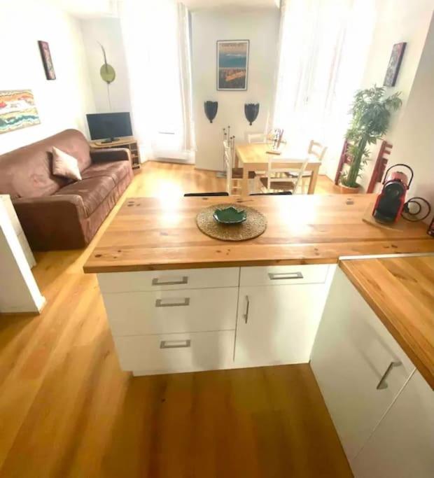 Appartement T2 Avec Vue Chateau การ์กาซอน ภายนอก รูปภาพ
